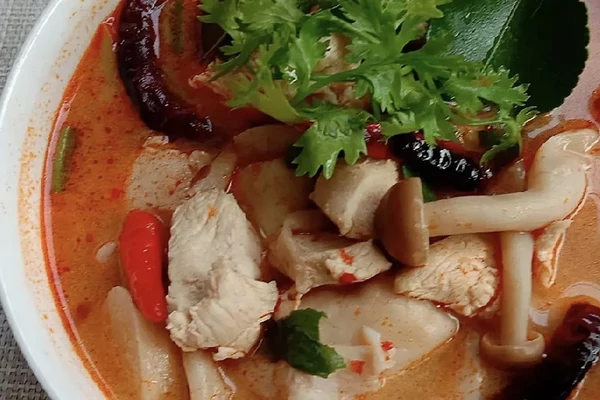 Boiling Pot Creamy Tom-Yum Soup
